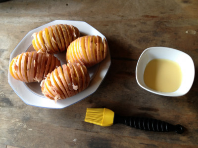 Ingesneden Aardappels voor BBQ