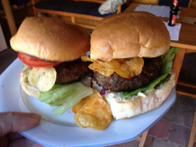 Hamburger met Chips