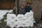 Denise en Melissa bij Sneeuwhut in Aanbouw