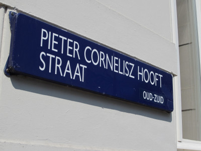 Straatnaambord PC Hooft Straat