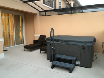 Regal Oaks Appartement - Jacuzzi