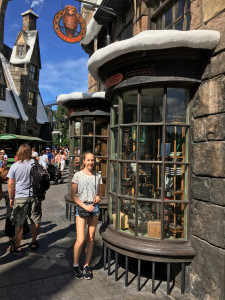 Melissa bij Post Office Harry Potter