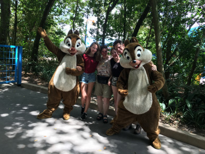Op de foto met Knabbel en Babbel