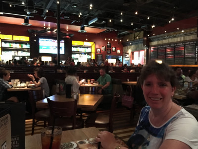 BJ's Restaurant Binnenkant