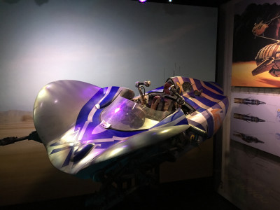 Star Wars Launch Bay