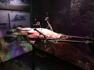 Star Wars Launch Bay
