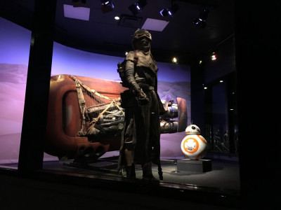 Star Wars Launch Bay
