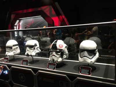 Star Wars Launch Bay