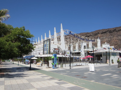 Shopping Centre in Puerto de Mogan