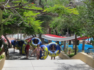 Op weg naar Rapids in Aqualand Maspalomas
