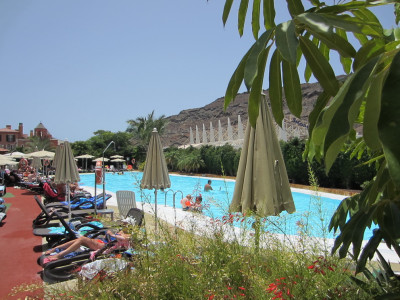 Zwembad in Cordial Valle Appartementen