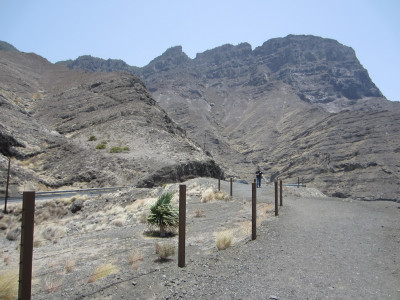 Uitzicht vanaf kronkelweggetje in Gran Canaria