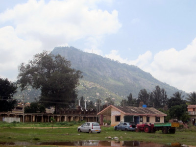 Om Nandi Hills rijden