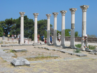Pilaren bij Asklepieion
