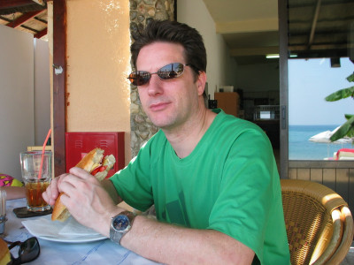 Broodje Eten bij Blue Phoenix Beach Bar