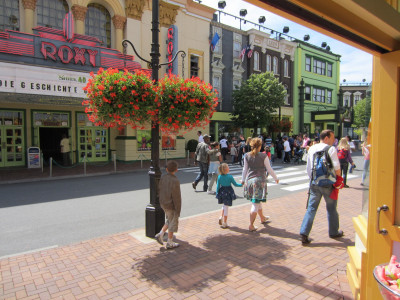 Hollywood Street