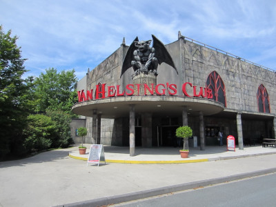 Van Helsing's Club