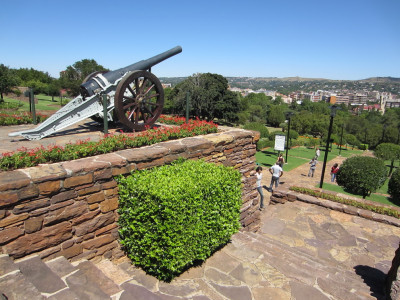 Kanon bij Union Buildings