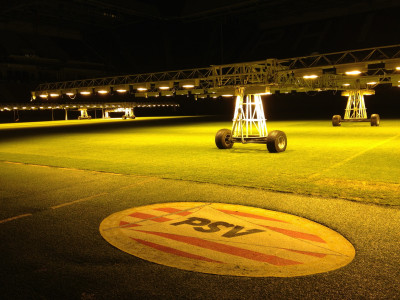 Lampen boven Veld
