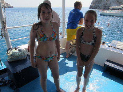 Zwemmen bij Anthony Quinn Bay