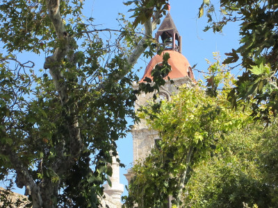 Slenteren door Rhodos Stad
