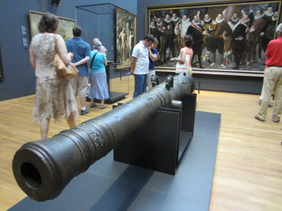 Kanon in Rijksmuseum Amsterdam