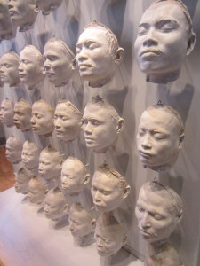 Gezichtmaskers van bewoners van Nias
