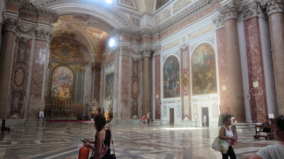 Binnenkant Santa Maria di Angelo