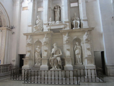 Beeld Moses van Michelangelo in Basilica di S Pietro in Vincoli