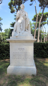 Standbeeld Byron