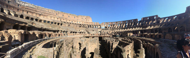 Colosseum van Binnen