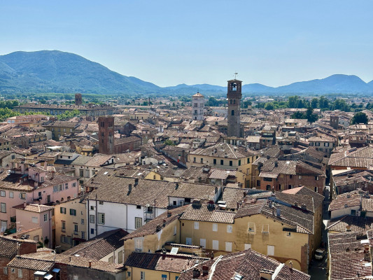 Uitzicht vanaf Torre Guinigi