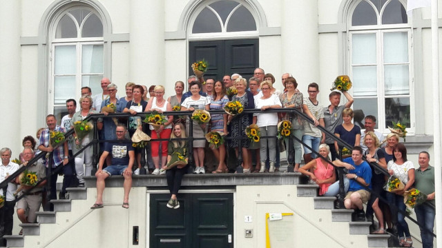 Huldigingsfoto Gemeentehuis