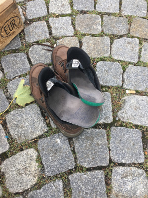 Schoentjes uit en luchten