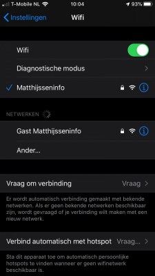 Kies (i) in Wi-Fi instellingen