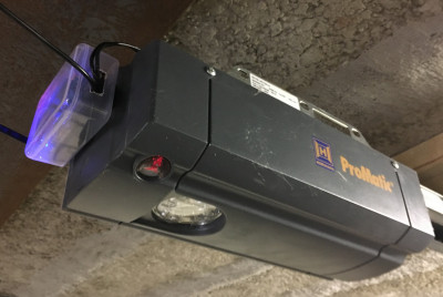 Aangesloten eGarageOpenener