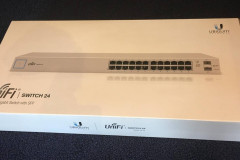 Doos Unifi US-24 Switch