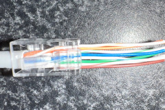 Netwerk connector doorgevoerd