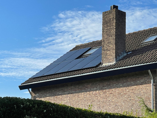 Zonnepanelen op dak woning